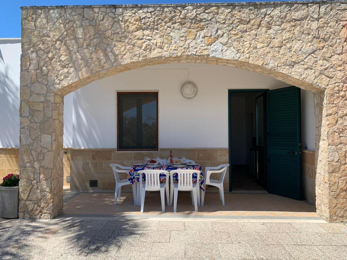 Tenuta Punta Della Suina Villa Gallipoli Luaran gambar